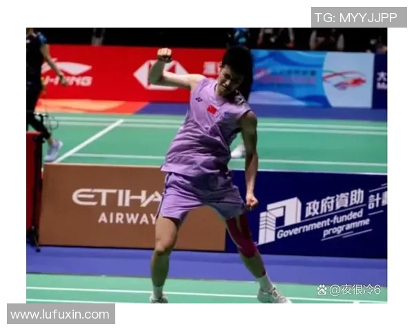 羽毛球赛事热战正酣:谁能夺冠?