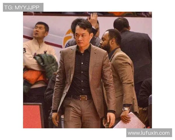 冠军教练亲授战术精髓 球员纷纷表示受益匪浅提升显著